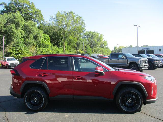 Photo of 2020 Ruby Flare Pearl Toyota RAV4
