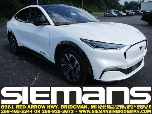 Photo of 2023 White Ford Mustang Mach-E