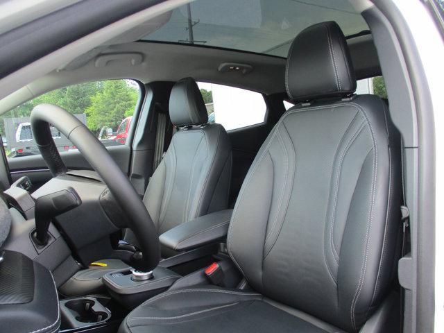 Photo of 2023 White Ford Mustang Mach-E