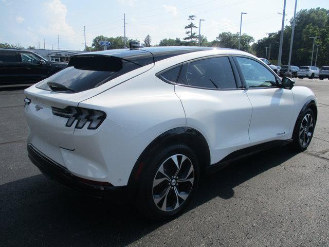 Photo of 2023 White Ford Mustang Mach-E
