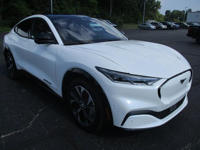 Photo of 2023 White Ford Mustang Mach-E