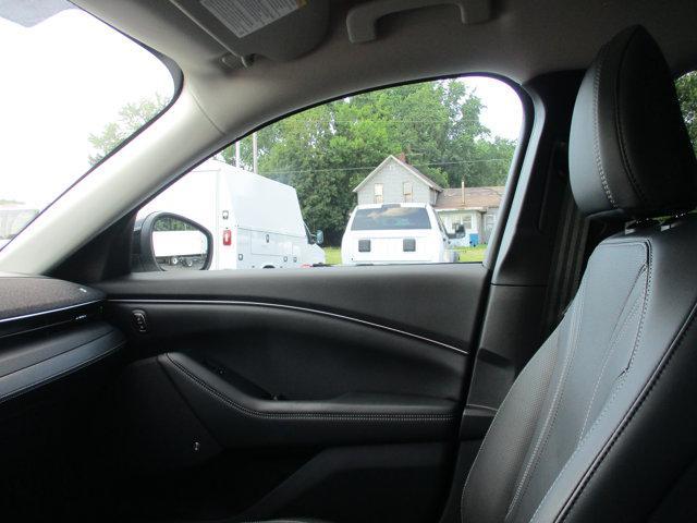 Photo of 2023 White Ford Mustang Mach-E