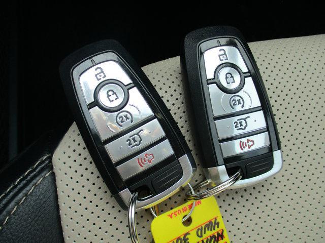 Photo of 2022 Blue Ford Escape