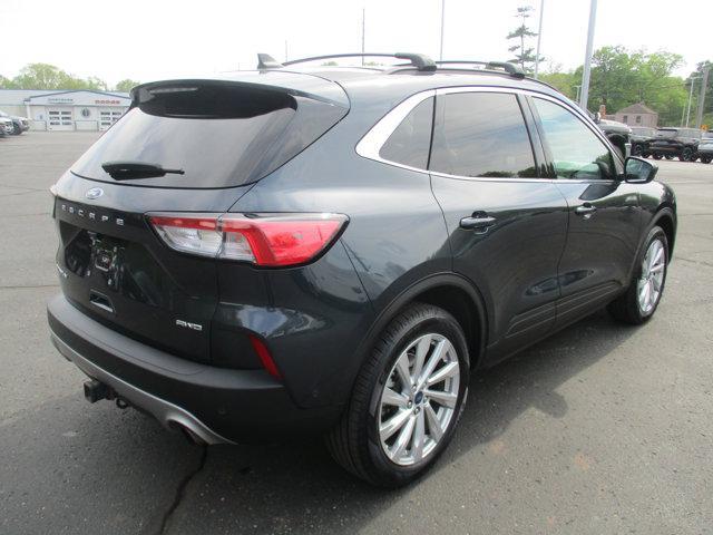 Photo of 2022 Blue Ford Escape