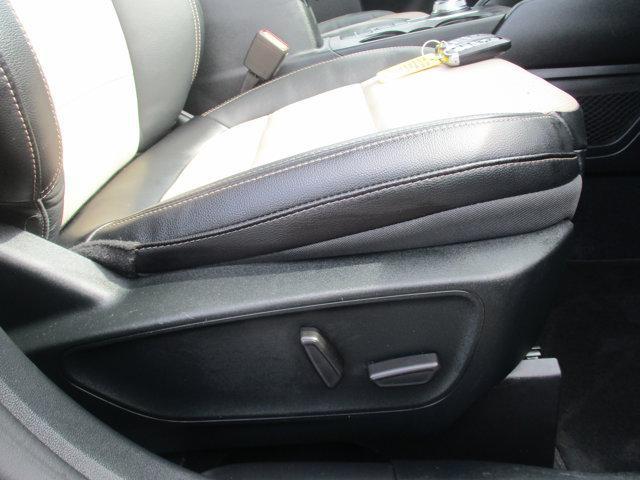 Photo of 2022 Blue Ford Escape