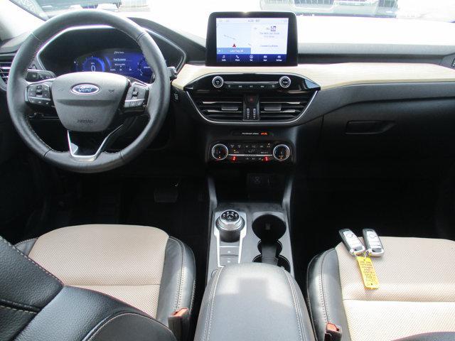 Photo of 2022 Blue Ford Escape