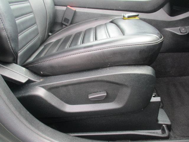 Photo of 2022 Forged Green Metallic Ford Edge