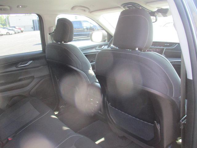 Photo of 2023 Baltic Gray Metallic Clearcoat Jeep Grand Cherokee