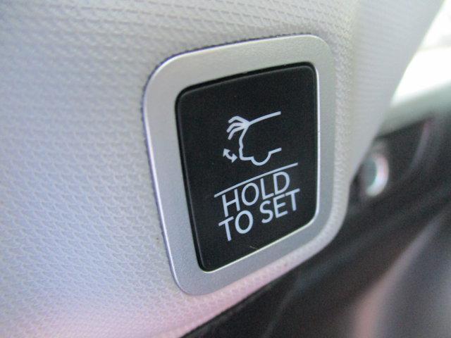 Photo of 2023 Baltic Gray Metallic Clearcoat Jeep Grand Cherokee