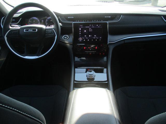 Photo of 2023 Baltic Gray Metallic Clearcoat Jeep Grand Cherokee