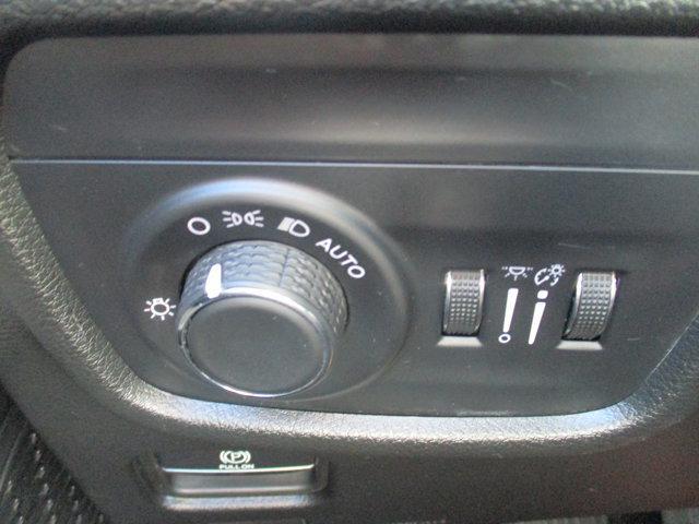 Photo of 2023 Baltic Gray Metallic Clearcoat Jeep Grand Cherokee