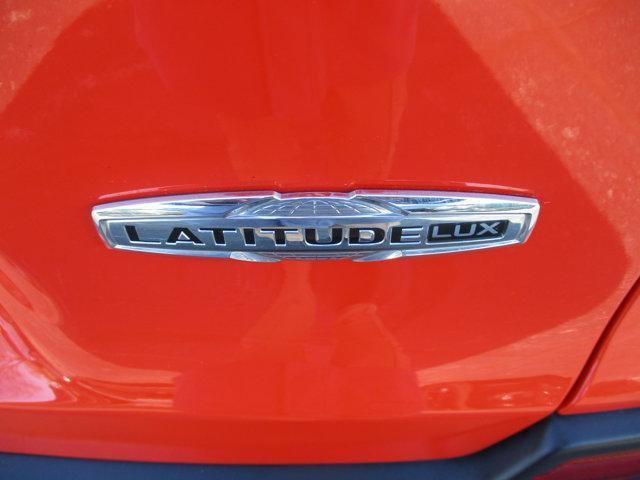 Photo of 2021 Spitfire Orange Clearcoat Jeep Cherokee