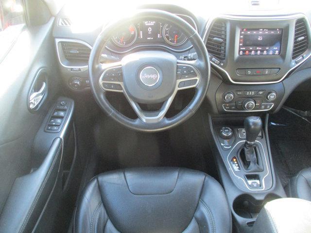 Photo of 2021 Spitfire Orange Clearcoat Jeep Cherokee