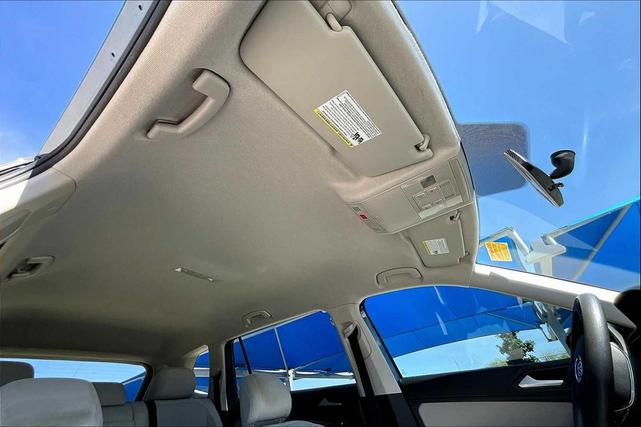Photo of 2020 Silk Blue Metallic Volkswagen Tiguan