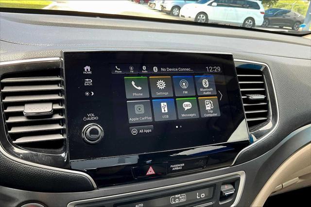 Photo of 2021 Platinum White Pearl Honda Pilot