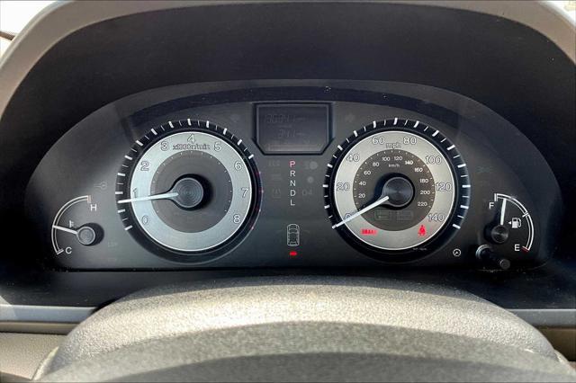 Photo of 2015 White Diamond Pearl Honda Odyssey