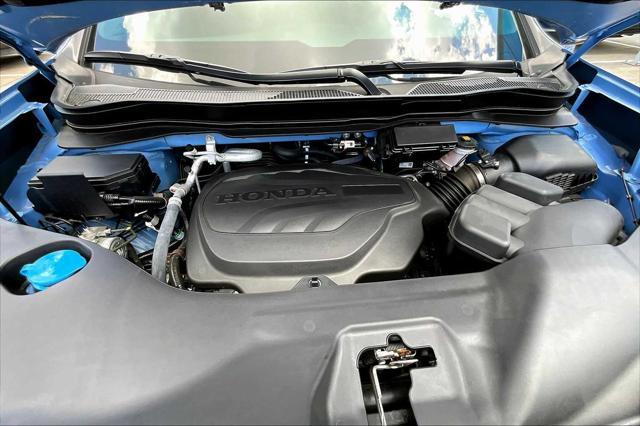 Photo of 2025 Diffused Sky Pearl Honda Ridgeline