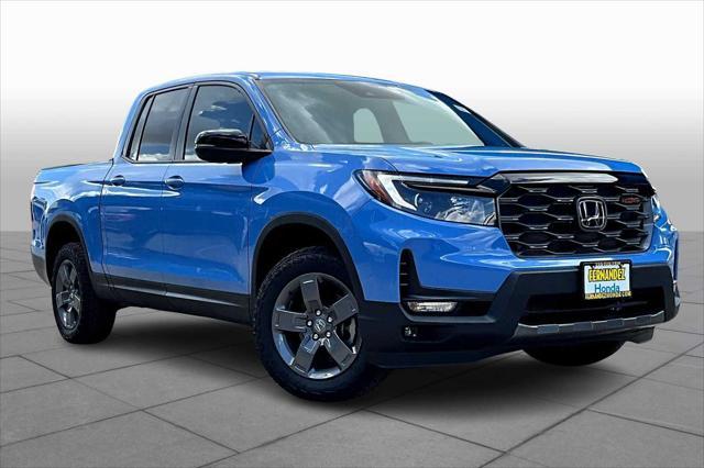 Photo of 2025 Diffused Sky Pearl Honda Ridgeline
