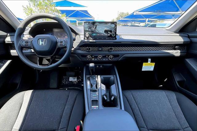 Photo of 2025 Meteorite Gray Metallic Honda Accord