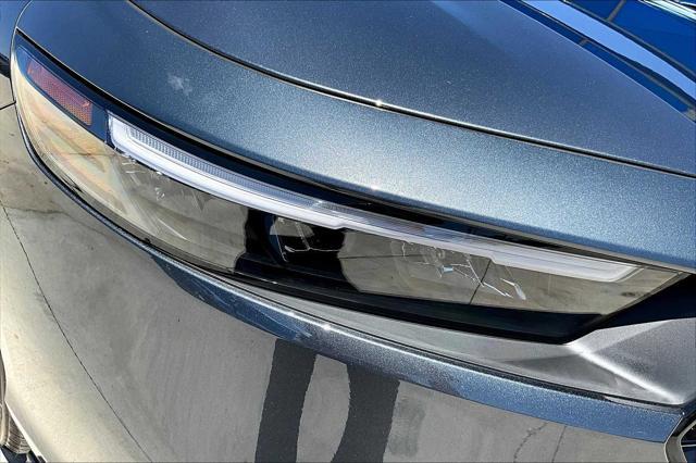 Photo of 2025 Meteorite Gray Metallic Honda Accord