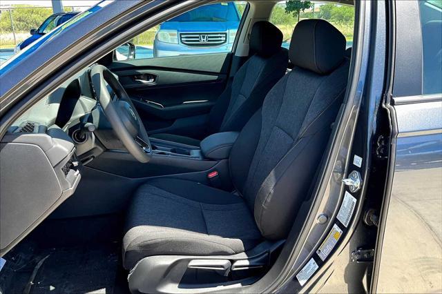 Photo of 2025 Meteorite Gray Metallic Honda Accord