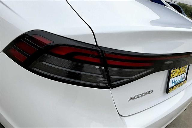 Photo of 2025 Platinum White Pearl Honda Accord