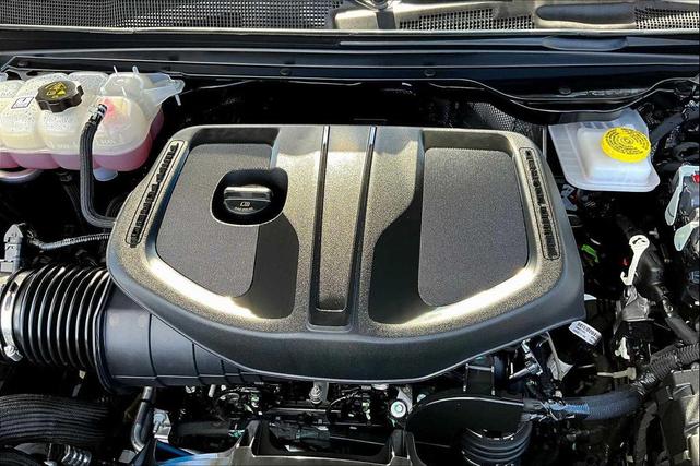 Photo of 2025 Billet Silver Metallic Clearcoat RAM 1500