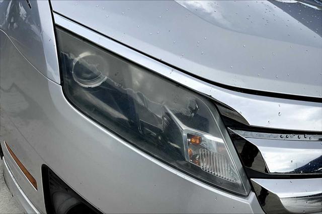 Photo of 2012 Ingot Silver Metallic Ford Fusion