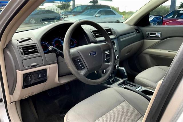 Photo of 2012 Ingot Silver Metallic Ford Fusion