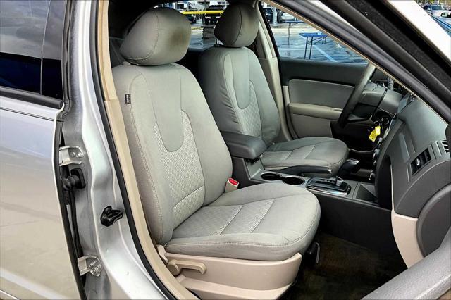 Photo of 2012 Ingot Silver Metallic Ford Fusion