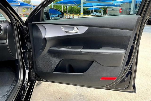 Photo of 2024 Aurora Black Kia Forte