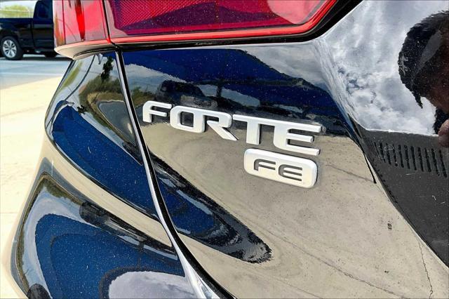 Photo of 2024 Aurora Black Kia Forte