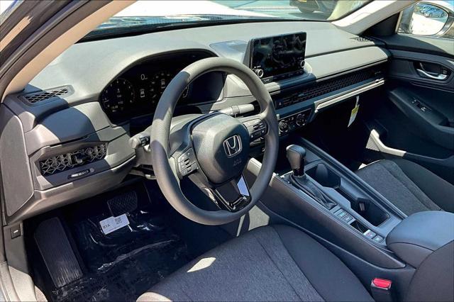 Photo of 2025 Meteorite Gray Metallic Honda Accord