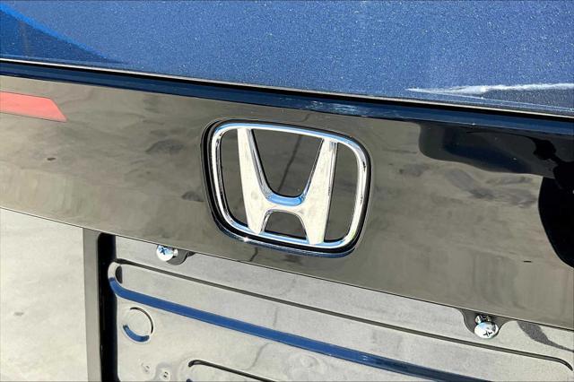 Photo of 2025 Meteorite Gray Metallic Honda Accord