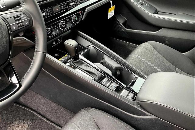 Photo of 2025 Crystal Black Pearl Honda Accord Hybrid