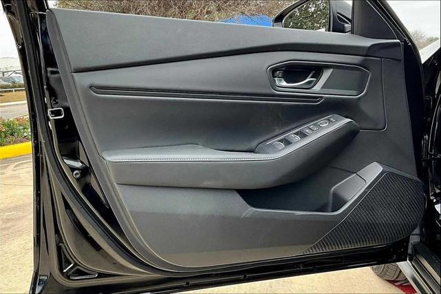 Photo of 2025 Crystal Black Pearl Honda Accord Hybrid