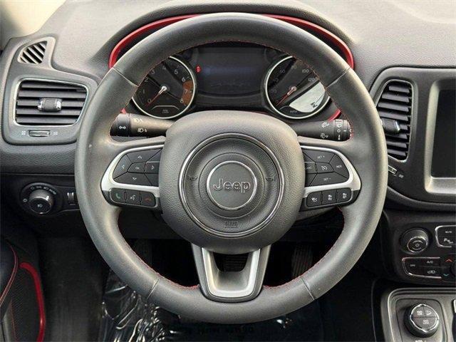 Photo of 2021 Velvet Red Pearlcoat Jeep Compass