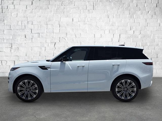 Photo of 2025 Fuji White Land Rover Range Rover Sport