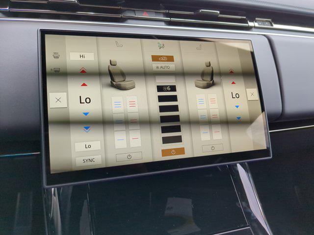 Photo of 2025 Gray Land Rover Range Rover Sport