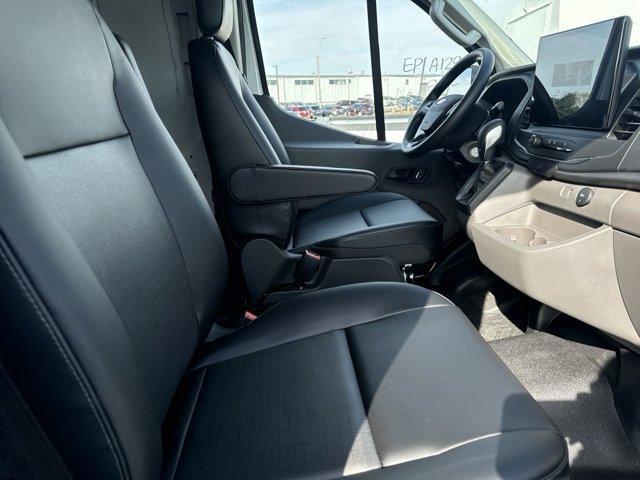 Photo of 2024 Oxford White Ford Transit-250