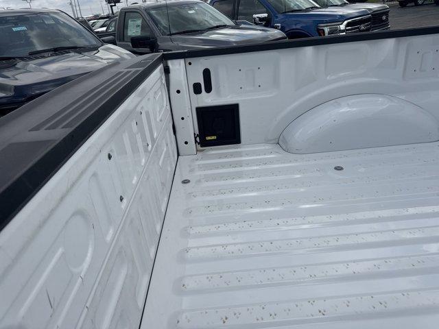 Photo of 2022 Oxford White Ford F-150