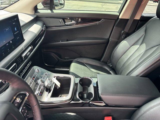 Photo of 2022 Burgundy Velvet Lincoln Nautilus
