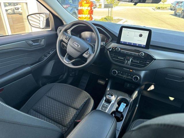 Photo of 2025 Space Silver Ford Escape