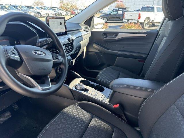 Photo of 2025 Space Silver Ford Escape