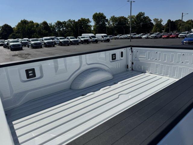 Photo of 2026 Oxford White Ford F-250