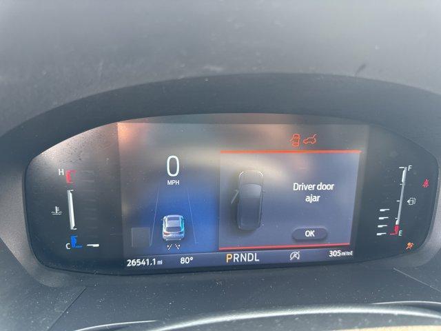 Photo of 2023 Oxford White Ford Escape