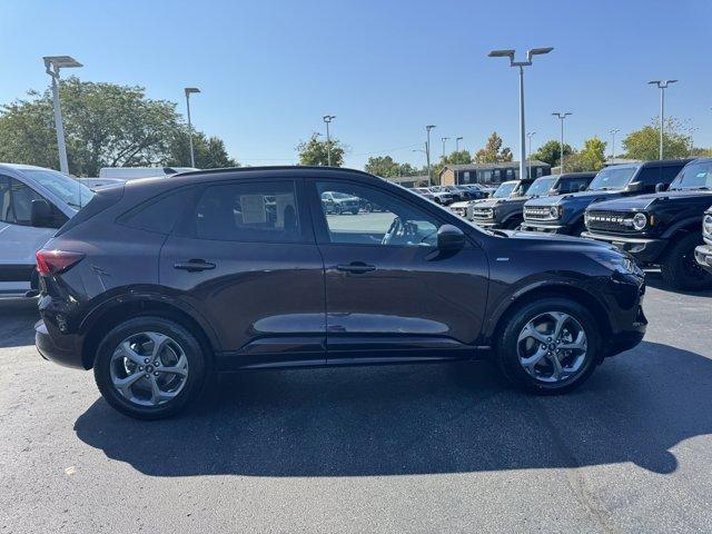 Photo of 2023 Cinnabar Red Metallic Ford Escape