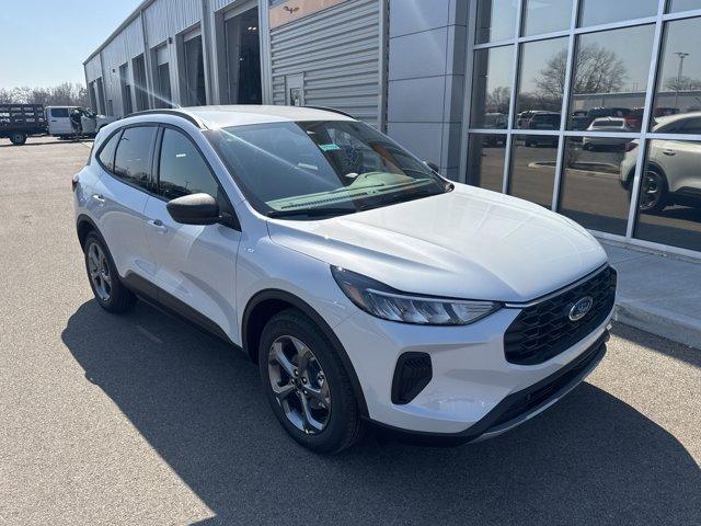 Photo of 2025 Space Silver Ford Escape