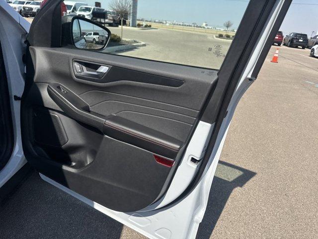 Photo of 2025 Space Silver Ford Escape