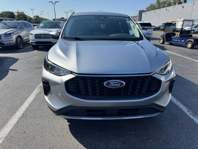 Photo of 2023 Iconic Silver Ford Escape